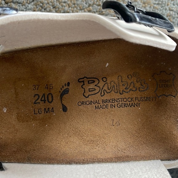 Birkenstock Champagne Le Mans Double Strap Buckle Sandal - Picture 6 of 8